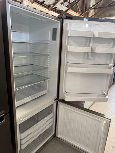Factory second Fisher&Paykel 413L Bottom Mount Fridge Model: RF442BRPX6 - Second Hand Appliances Geebung